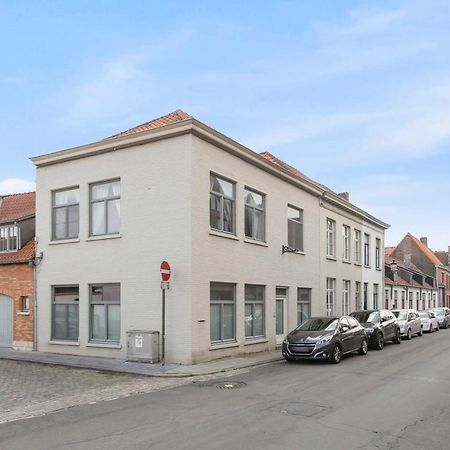 Huswell - Charming Getaway In The Historical City Center บรูจส์ ภายนอก รูปภาพ
