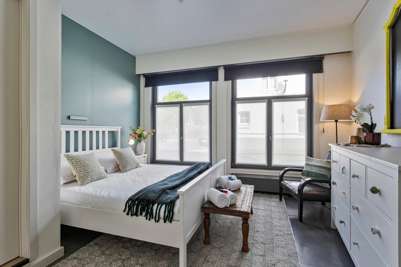 Huswell - Charming Getaway In The Historical City Center บรูจส์ ภายนอก รูปภาพ